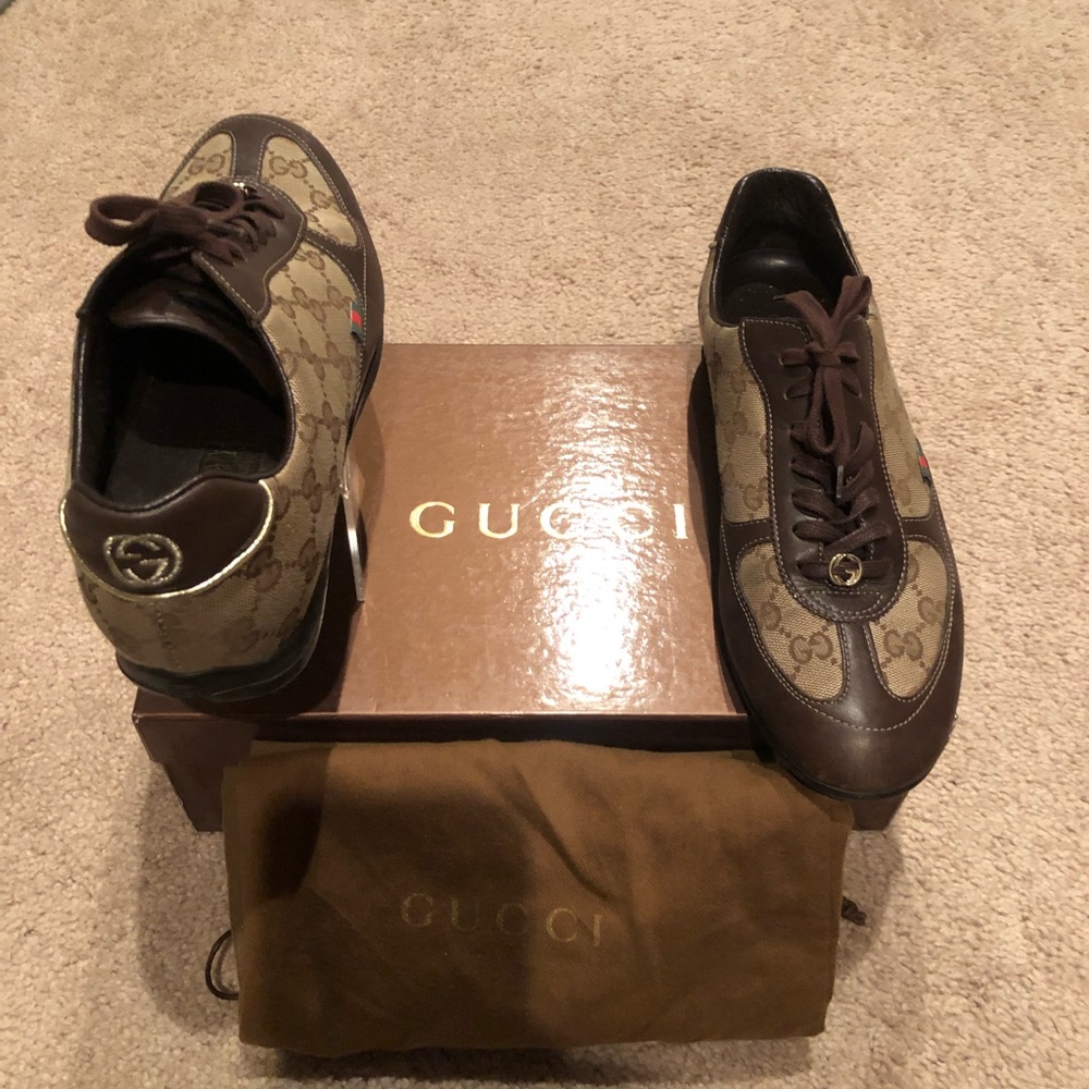Gucci logo sneakers Authentic